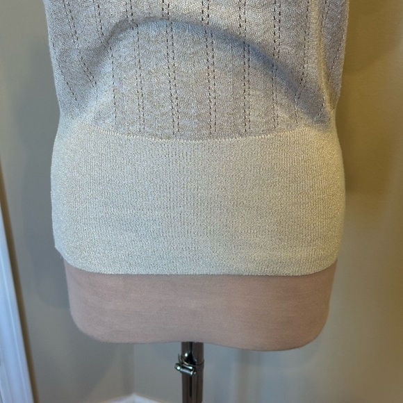 Forever 21 Metallic Knit Open Back Tie Short Sleeve Top Women’s Size Medium - Picture 4 of 7